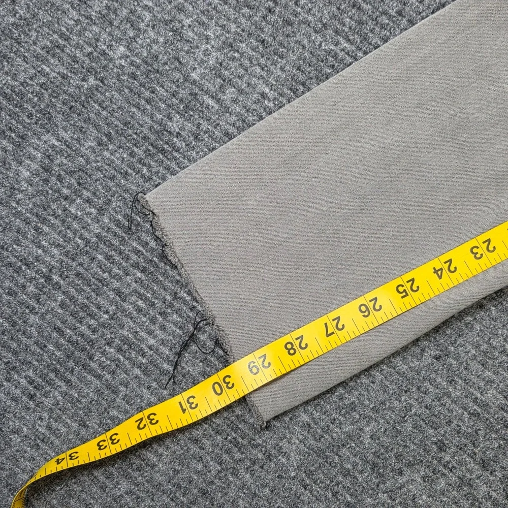 Versona Modern High Rise Jeans Women's‎ Size 8 Gray Stretch Straight Leg Raw Hem